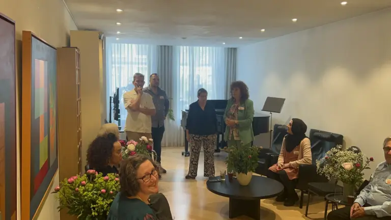 Bezoekers tijdens de bijeenkomst Maak kennis met SIETAR Nederland op 7 juni 2026 in Delft